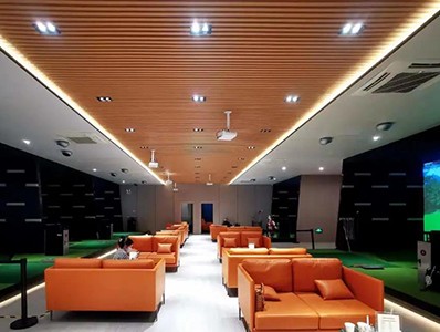 室內高爾夫入駐“中國第一村”，啟高體育如何做到圈粉無數？