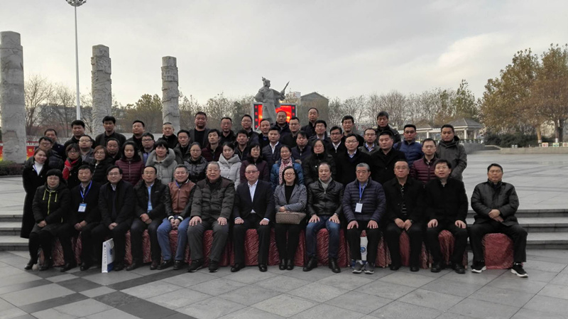 <a href='http://www.chentie.cn' class='keys' title='點(diǎn)擊查看關(guān)于氧化鎂的相關(guān)信息' target='_blank'>氧化鎂</a>
