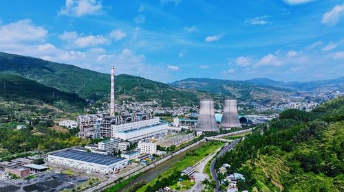 新興產(chǎn)業(yè)集群聚勢 創(chuàng)新驅(qū)動(dòng)后勁十足 六盤水工業(yè)駛向 新賽道